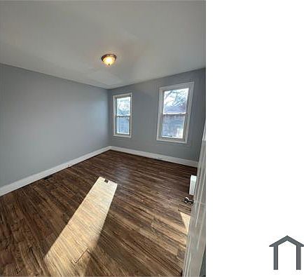 5th image of 4913 Palmer Ave #Townhouse