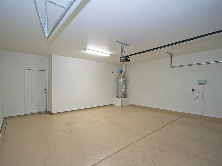 10725 Cordero Dr — Photo 33