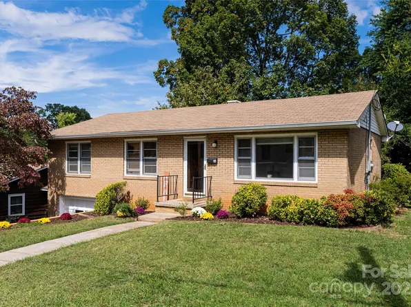 64 Marlowe Dr, Asheville, NC 28801