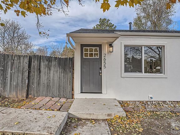 4th image of 2655 S Knox Court
