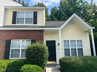 1781 Forest Side Ln, Charlotte, NC 28213