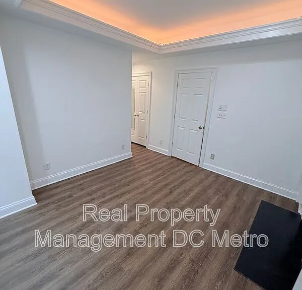 1316 New Hampshire Ave NW #702 — Photo 14
