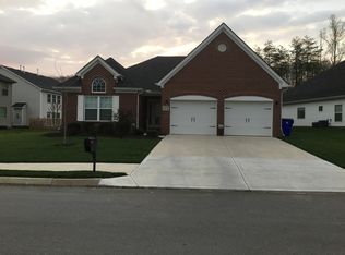 913 Belwood Cir, Fairfield, AL 35064
