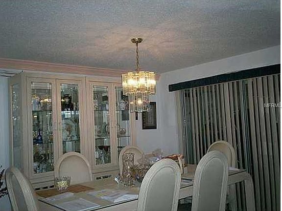 3rd image of 12905 Teakwood Ln