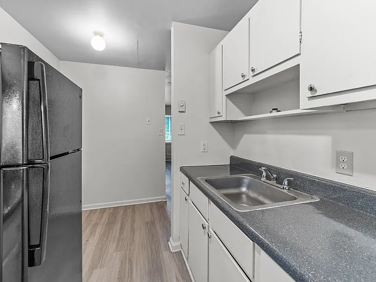 2 Bed, 1 Bath Townhome