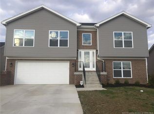 8718 Black Oak Dr, Charlestown, IN 47111