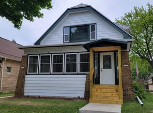 1513 S 56th St, Milwaukee, WI 53214