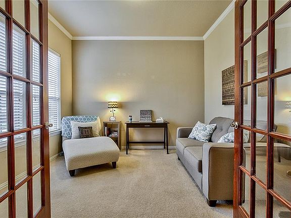 5th image of 2605 Vista Oaks Dr