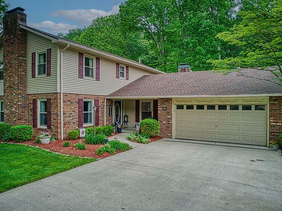 3rd image of 107 Stoney Brooke Dr