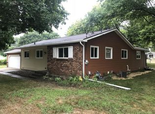2223 Elmer Dr NE, Grand Rapids, MI 49525