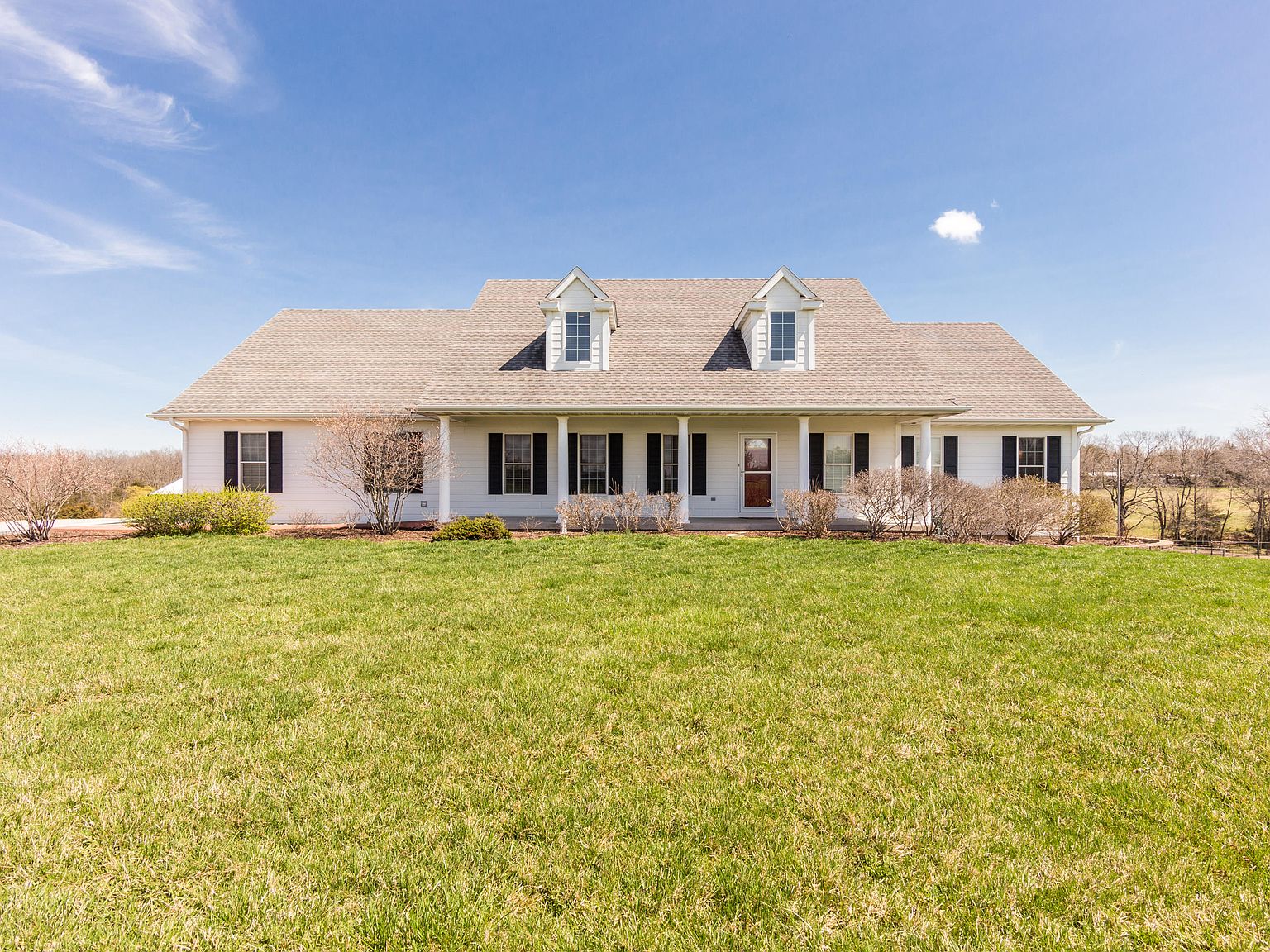 10680 N Forest Park Way, Hallsville, MO 65255 Zillow