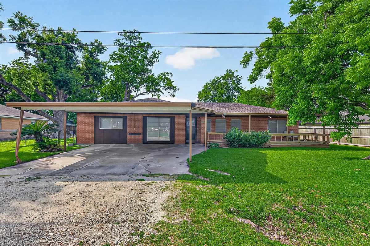 Building Photo - 4019 Beatrice Ave