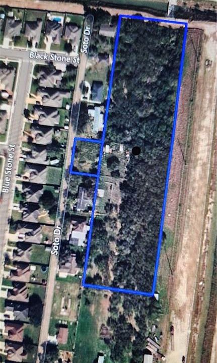 2nd image of E Wisconsin Rd