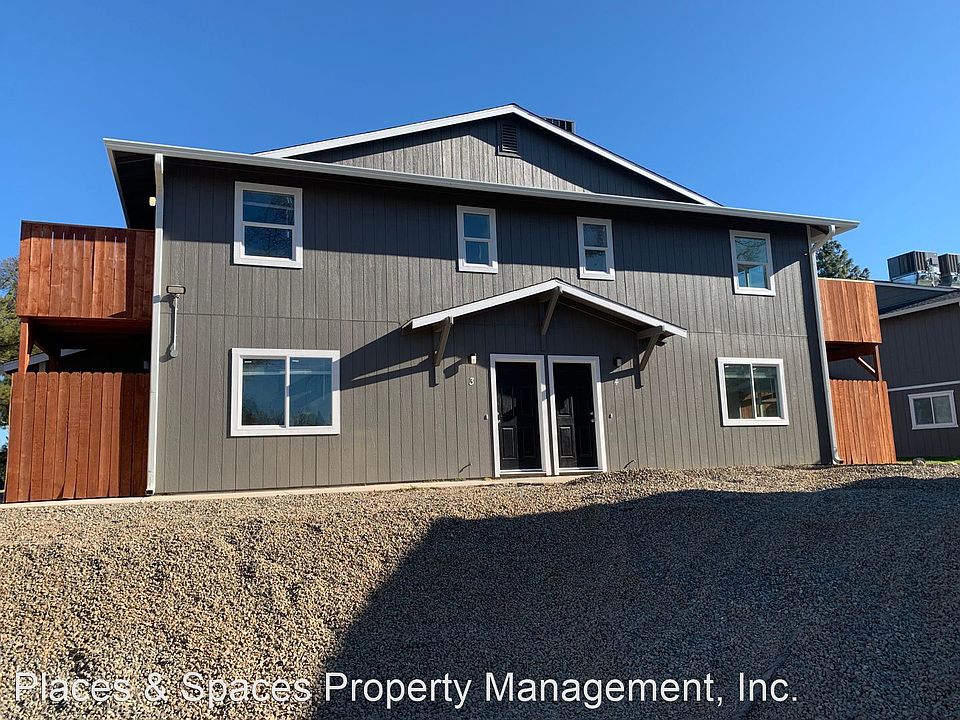1st image of 825 Lakeside Dr #1