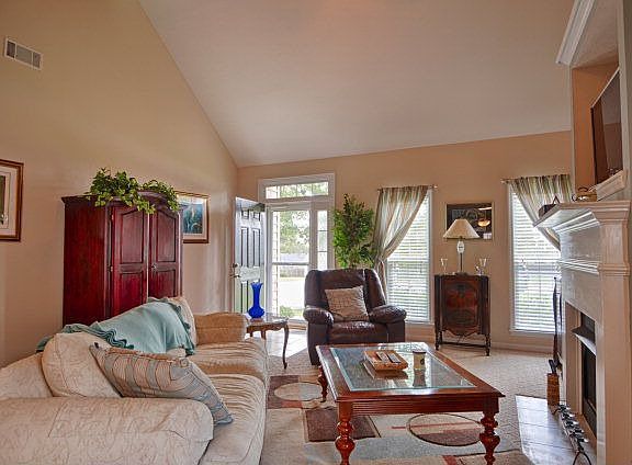 3rd image of 231 Sudlow Hills Ct