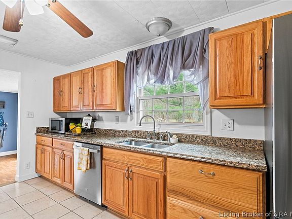 5th image of 572 S Grange Hall Road