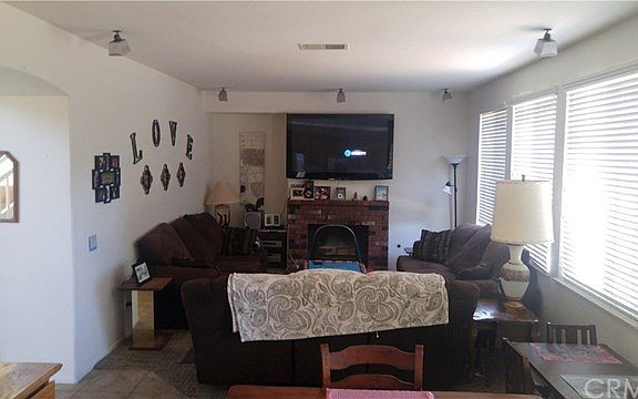 Family Room Open to kitchen