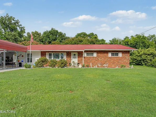 324 Fenway Dr, Pigeon Forge, TN 37863