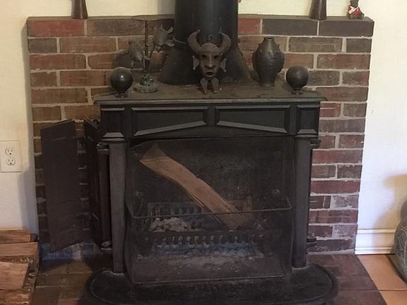 3rd image of 930 S Orlando Ave