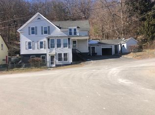 159 Grove St, Clinton, MA 01510