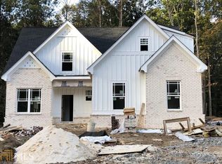 8915 Hawks Cove Rd, Gainesville, GA 30506