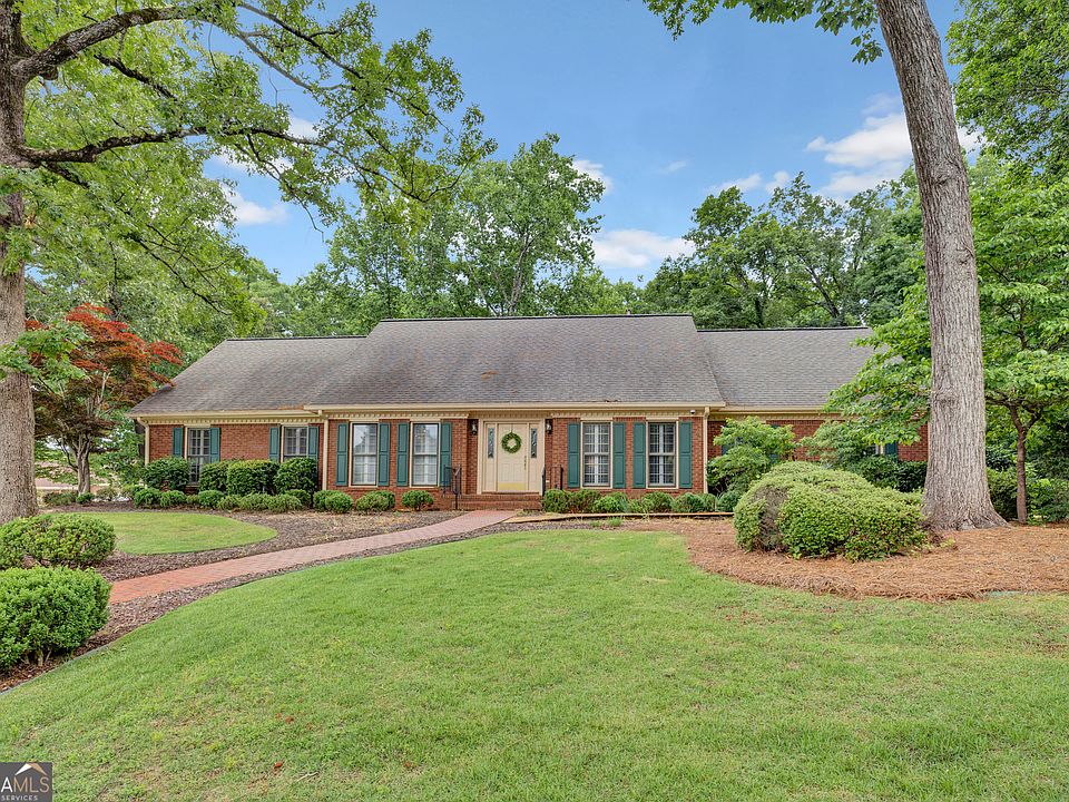 1st image of 1140 Azalea Cir SE