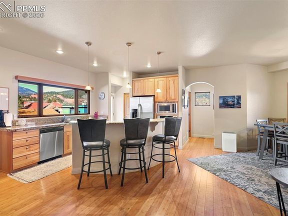 3rd image of 21 Crystal Park Rd