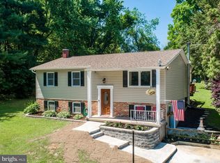 1621 Terrace Dr, Westminster, MD 21157