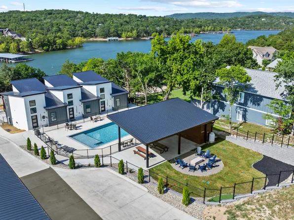 9 & 13 Koa Drive #19 & 20, Reeds Spring, MO 65737