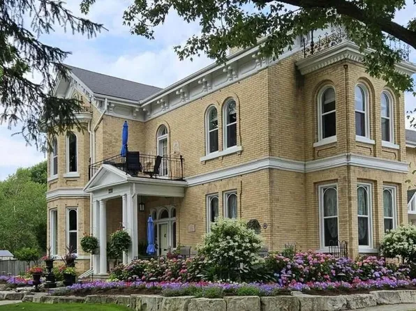 220 Hibernia St, Stratford, ON N5A 5V7