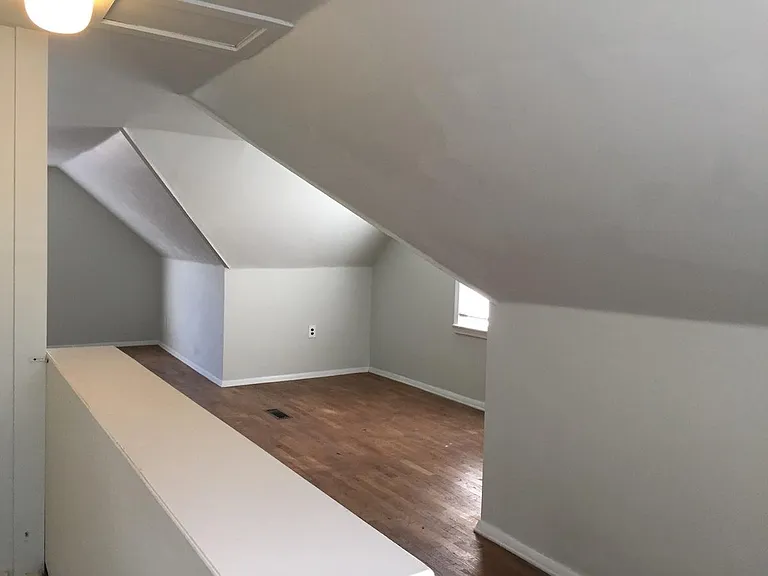 726 N Prospect St — Photo 23