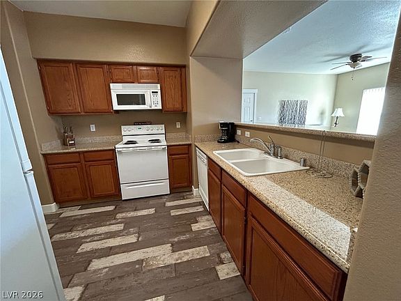 2nd image of 7255 W Sunset Rd APT 1001