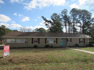 200 Rockwell Rd, Jackson, TN 38305