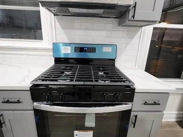 65 Halstead Street image 4 of 15