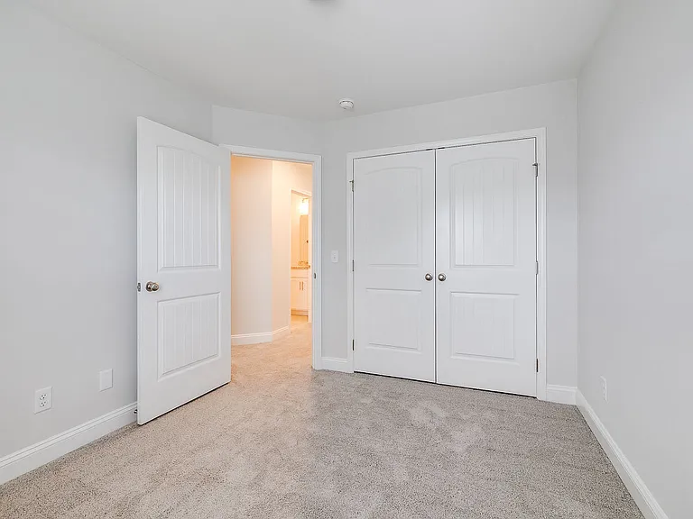 48 Belleau Woods Cir #43 — Photo 12