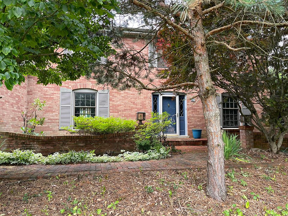 1687 Williamsburg Rd, Lexington, KY 40504 Zillow