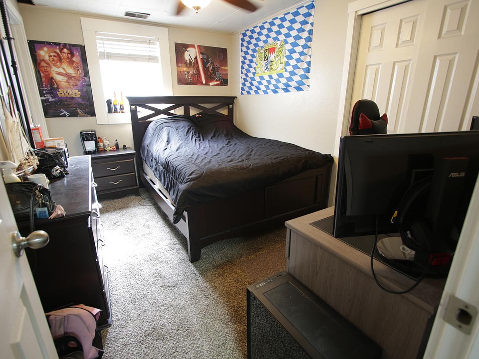 Downstairs bedroom
