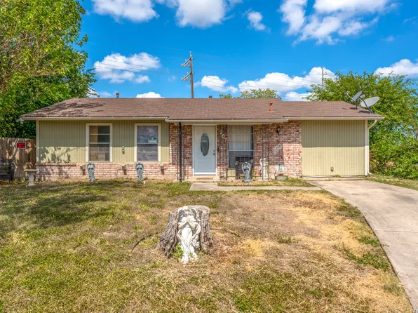 207 Lynhaven, San Antonio, TX 78220