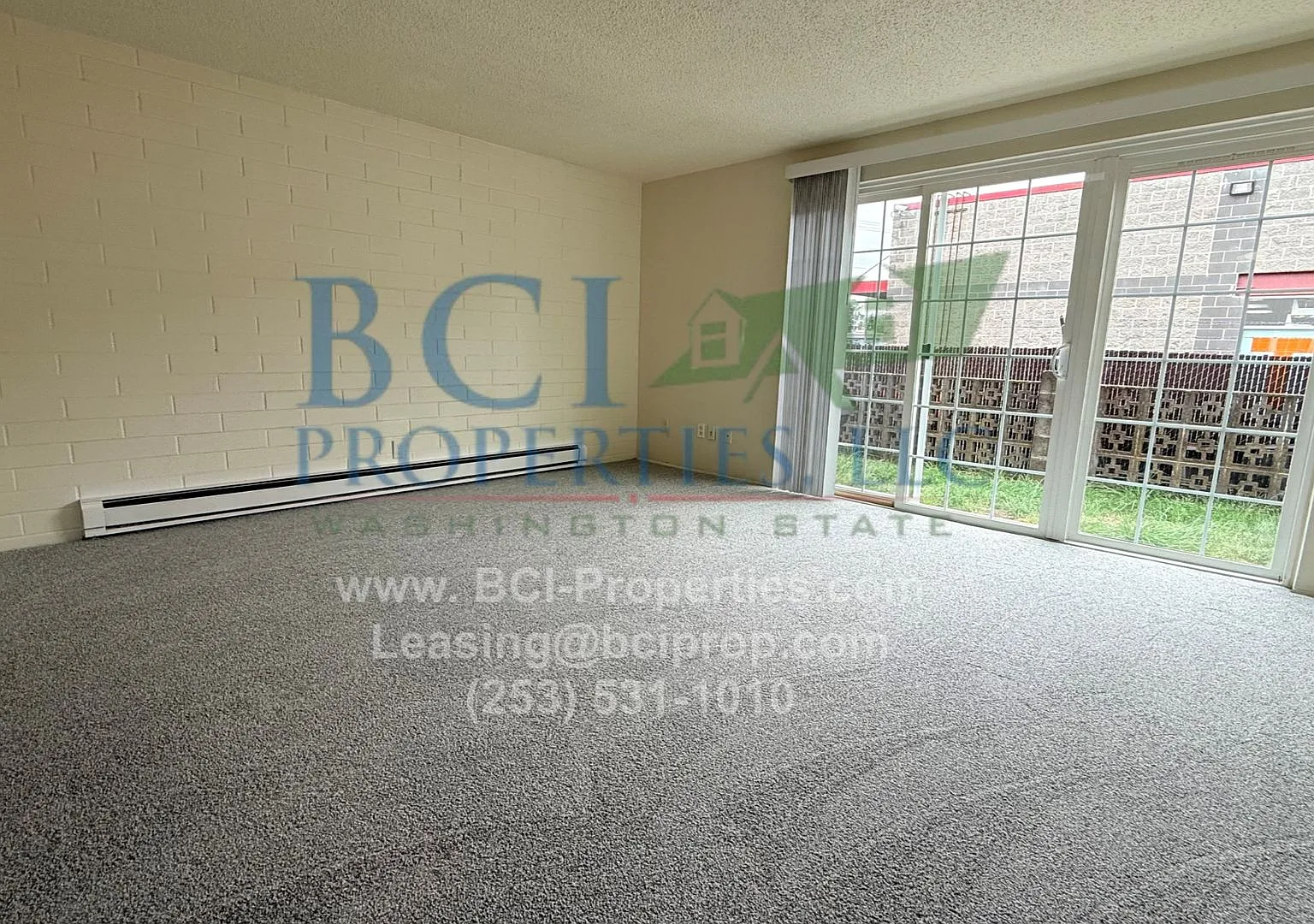Deville Townhomes — Photo 1