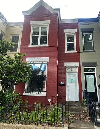 514 14th St NE — Photo 1