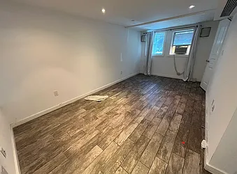 Rented by Bouklis Group