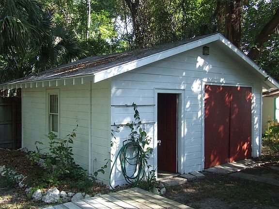 shed