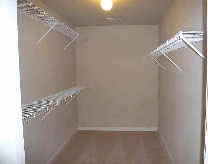 780 Duberry St — Photo 14
