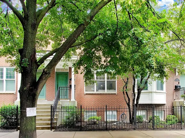 232 W Scott St, Chicago, IL 60610
