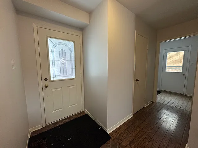 Building Photo - 536 Thorndale Dr