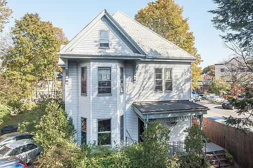 17 Burroughs St #3 Photo 1