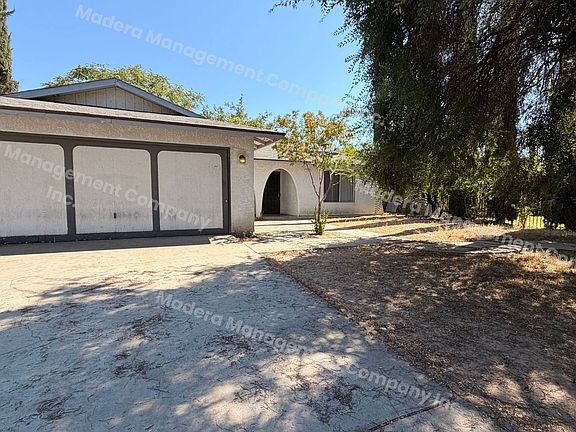 2nd image of 1312 Sanarita Way