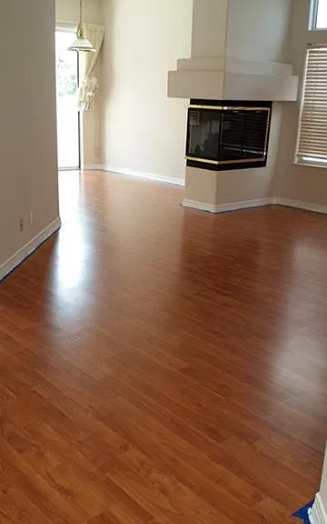 11904 Summertree Rd NE — Photo 2