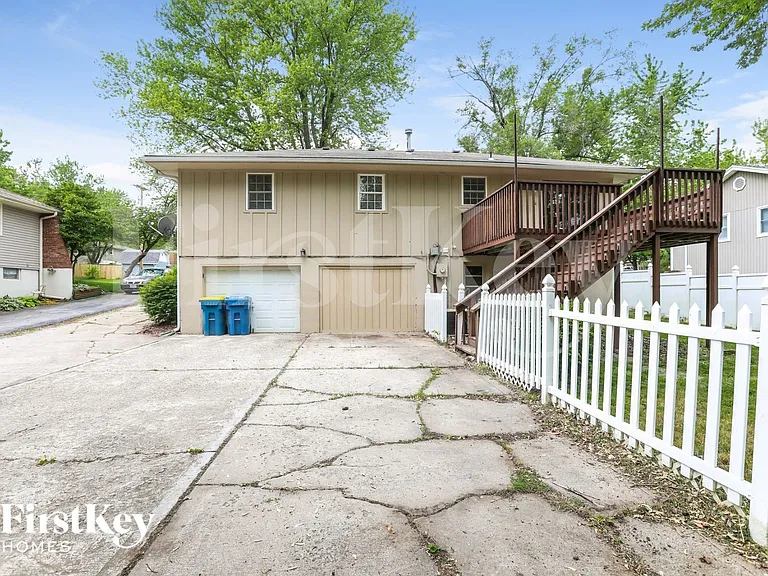 1305 Milwaukee St — Photo 15