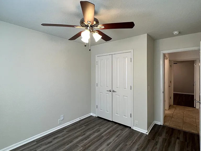 10909 Charreada Trl — Photo 35